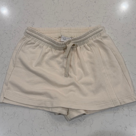 Vitality Remedy Utility Skort and Zip Hoodie Bone Washed - Picture 4 of 5